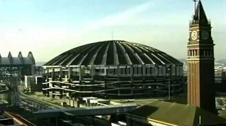 Снос гигантского здания - смотреть видео (3:22)