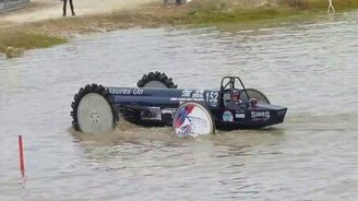 Водные гонки на авто - смотреть видео (2:51)