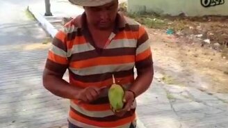 Цветок из манго - смотреть видео (1:12)