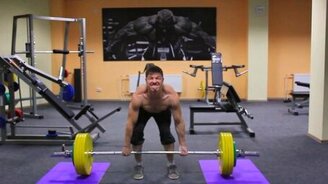 Становая тяга в разных культурах - смотреть видео (0:50)