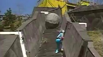 Смешные и нелепые моменты японских шоу - смотреть видео (5:23)