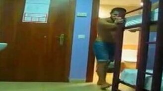 Пробежка по кафелю - смотреть видео (0:21)