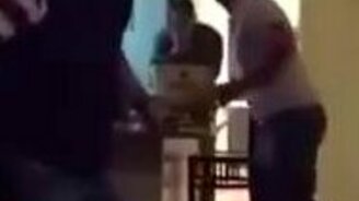 Да как ты это делаешь? - смотреть видео (1:24)