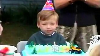 С днём рождения, племянник! - смотреть видео (0:20)