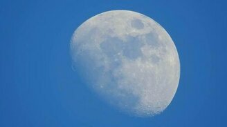 Проверка зума на Луне - смотреть видео (1:25)