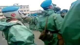 Гимн в противогазах - смотреть видео (1:20)