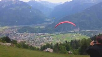 Попал не в тот поток - смотреть видео (0:17)