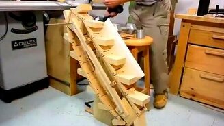 Создаём деревянный эскалатор - смотреть видео (2:18)