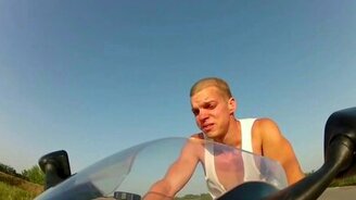 А муха не залетит? - смотреть видео (1:22)