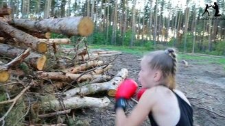 Как девочку превратить в мальчика - смотреть видео (0:21)