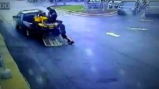 Неверная погрузка квадроцикла - смотреть видео (0:20)