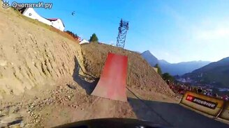 Захватывающие виражи на велике - смотреть видео (1:22)