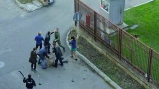 Солдат обезвредил актёра-террориста - смотреть видео (1:11)