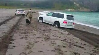 Результаты водных развлечений на авто - смотреть видео (0:52)