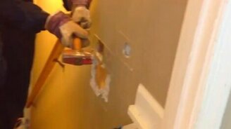 Мышь в стене - смотреть видео (0:19)