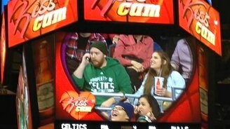 Нас снимают - давай целоваться! - смотреть видео (1:46)