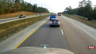 Слона-то я и не приметил - смотреть видео (0:58)