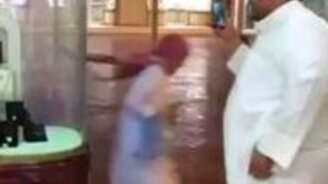 Слякоть - это не для араба - смотреть видео (0:28)