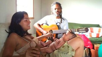 Музыкальная семья - смотреть видео (2:49)