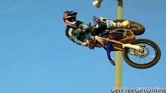 Экстремальный мотокросс - смотреть видео (3:56)