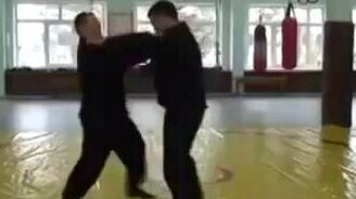 Вылетел из носков! - смотреть видео (0:19)