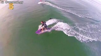 Они чудом избежали травмы и выжили - смотреть видео (1:11)