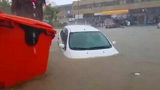 Сильнейший ливень - смотреть видео (0:56)