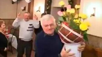 Поднял непосильный груз - смотреть видео (0:51)