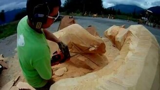 Талантливый человек плюс бензопила... - смотреть видео (2:48)