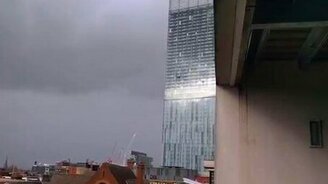 Здание воет от ветра - смотреть видео (0:38)