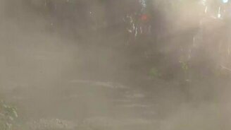 Моменты с захватывающего ралли - смотреть видео (0:22)