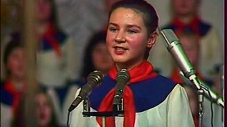 Большой детский хор - Крылатые качели - смотреть видео (4:06)