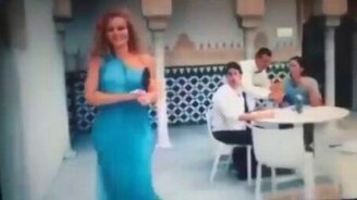 Нелепые девушки на каблуках - смотреть видео (4:04)