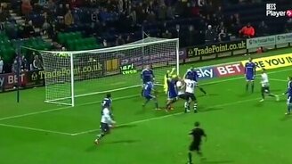 Не сейв, а везение какое-то! - смотреть видео (0:17)