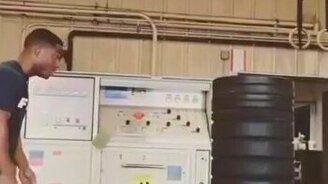 Прыжок на высоту собственного роста - смотреть видео (0:14)