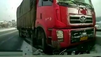 Человек-терминатор - смотреть видео (0:45)