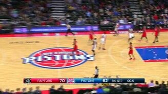 Очень дальнее попадание в корзину - смотреть видео (0:36)