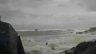 Опасности шторма для людей - смотреть видео (1:58)