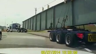 Неудача длинномера - смотреть видео (0:45)