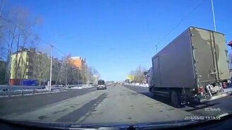 Ограничитель скорости сработал - смотреть видео (0:13)