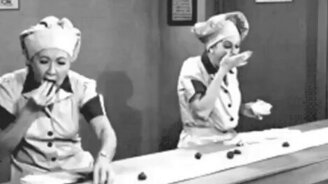 Первый день работы в кондитерской - смотреть видео (0:04)