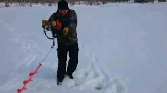 Бешеный мотобур - смотреть видео (0:53)