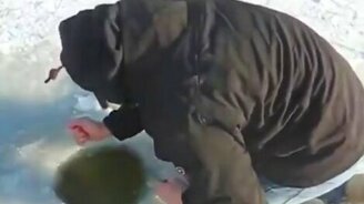 Огромный неожиданный улов - смотреть видео (4:32)