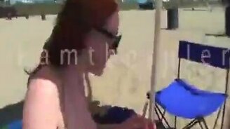 Розыгрыш на пляже - смотреть видео (0:43)