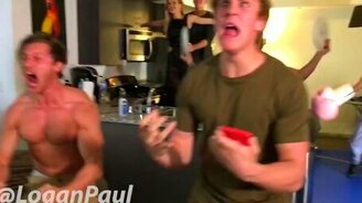 Леонардо получил Оскар - смотреть видео (0:24)