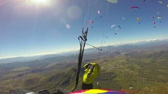 И в небе бывает тесно - смотреть видео (3:47)