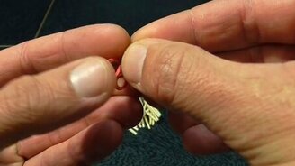 Зажигаем спичку о спичку - смотреть видео (1:51)