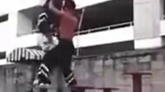 Акробаты показывают класс - смотреть видео (0:40)