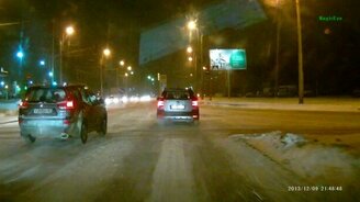 Чуть не врезался в ДПС - смотреть видео (0:38)
