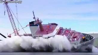 Эффектные и провальные спуски на воду - смотреть видео (3:36)